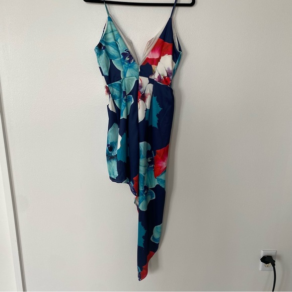 Floral Asymetrical Cocktail Dress - Picture 4 of 9